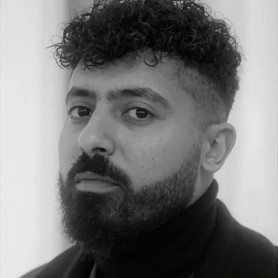 Portrait d’Amine Krefa, Senior Product Designer.